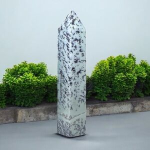 3.65” Serpentine Obelisk